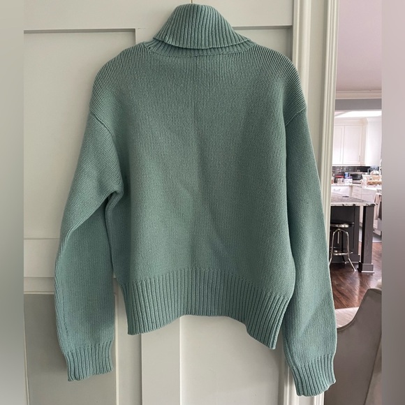 J. Crew Vintage 100% Wool Turtleneck Sweater - Picture 5 of 10